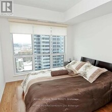 200-1200 Rideau St in Ottawa, ON - Building Photo - Building Photo