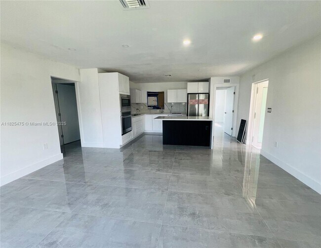 property at 912 NE 2nd Ct
