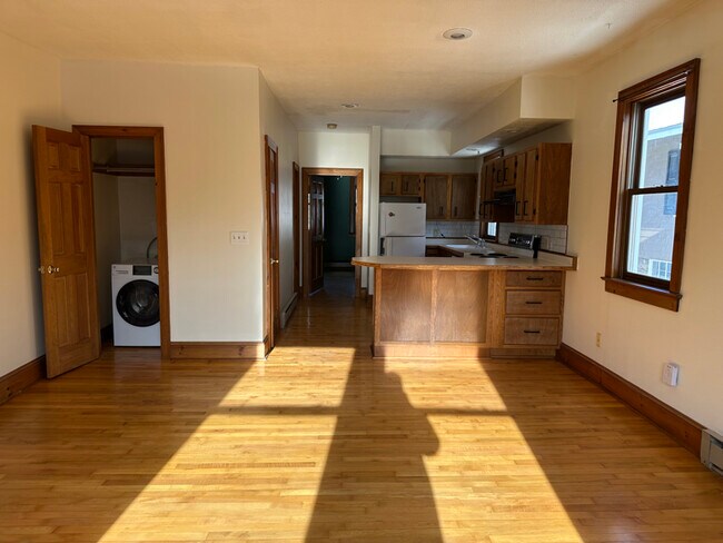 162 Washington St in Manlius, NY - Building Photo - Building Photo