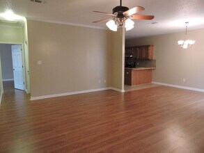 15535 Leverde Ave in Baton Rouge, LA - Building Photo - Building Photo