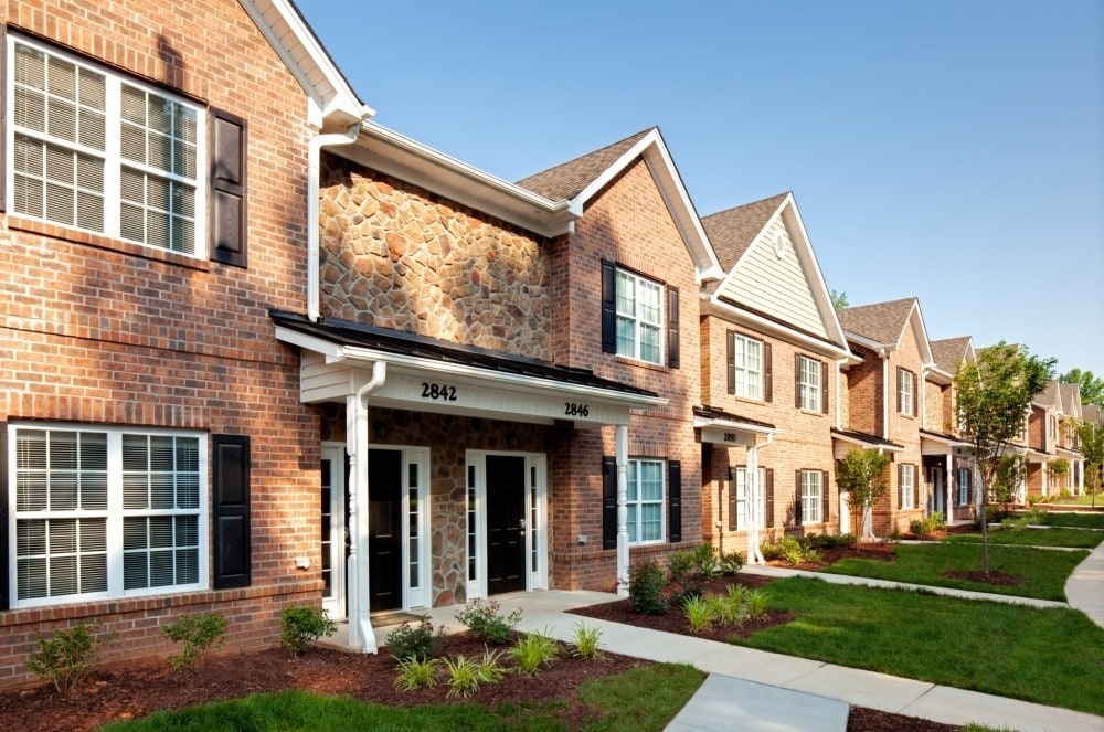 Deacon Station in Winston-Salem, NC - Foto de edificio