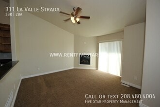 311 La Valle Strada in Pocatello, ID - Foto de edificio - Building Photo