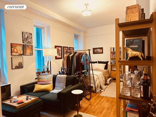 property at 101 W 80th St