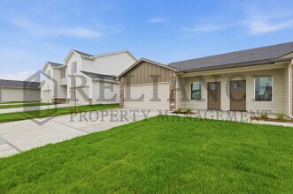 157 N Gowen St in Goddard, KS - Building Photo - Building Photo