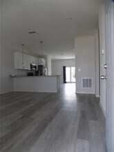 646 Desmoines Ct in Poinciana, FL - Building Photo - Building Photo