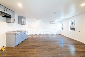 6160 Otis Ave in Huntington Park, CA - Building Photo - Building Photo