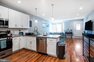 1213 N 5th St in Philadelphia, PA - Building Photo - Building Photo