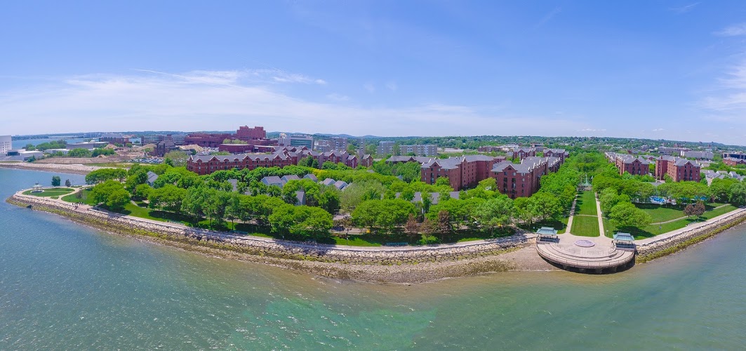 Harbor Point in Boston, MA - Foto de edificio