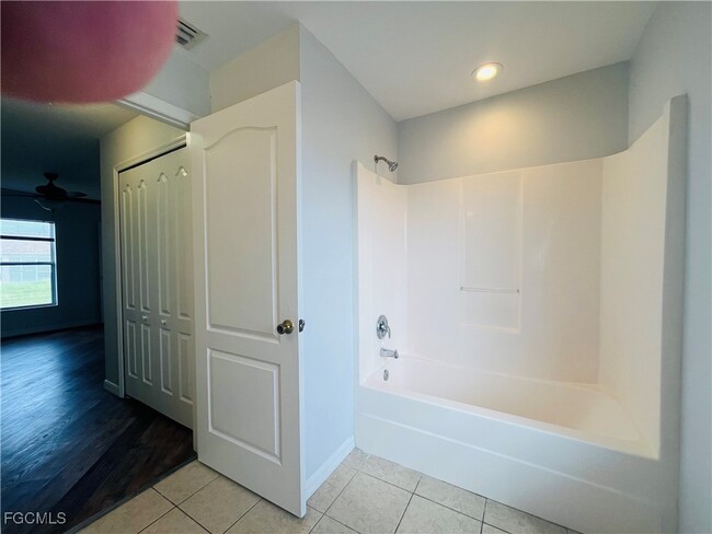 property at 313 NE 30th St