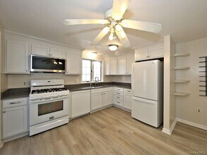 73 Broadway in Harrison, NY - Building Photo - Building Photo