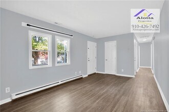 6561 Stillwater Dr in Fayetteville, NC - Building Photo - Building Photo