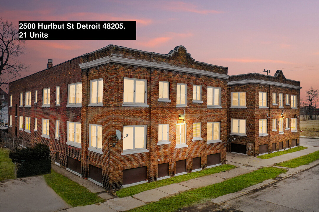 2500 Hurlbut St in Detroit, MI - Building Photo