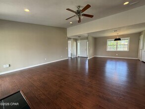 101 Saratoga Pl in Lynn Haven, FL - Building Photo - Building Photo