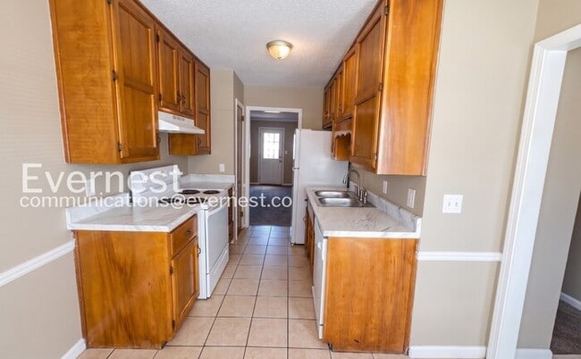 387 Jamestown Manor Dr in Gardendale, AL - Building Photo - Building Photo