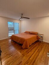 8211 Katy Fwy in Houston, TX - Building Photo - Building Photo