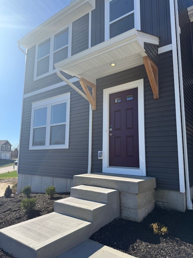 8520 Noelle Dr in Cincinnati, OH - Building Photo - Building Photo