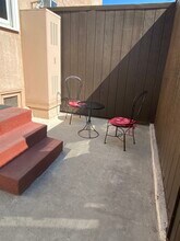 4534 W 11th Pl, Unit 4534 in Los Angeles, CA - Building Photo - Building Photo