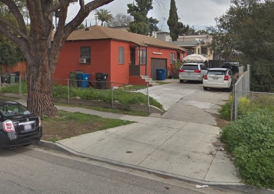 414 Centinela Ave in Inglewood, CA - Building Photo