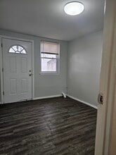 38 Fisk St in Jersey City, NJ - Building Photo - Building Photo