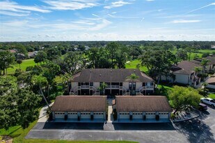 5797 Avista Dr, Unit 4196 in Sarasota, FL - Building Photo