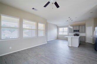 3113 Dunsmore Manor Ct in Spring, TX - Foto de edificio - Building Photo