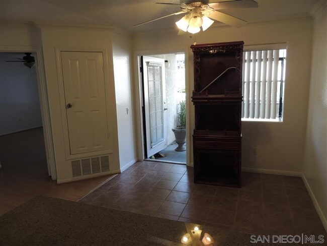 3541 Paseo De Francisco in Oceanside, CA - Building Photo - Building Photo