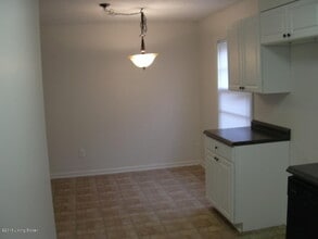 304 S Evergreen Rd in Louisville, KY - Building Photo - Building Photo