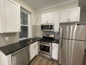 507 Christian St in Philadelphia, PA - Foto de edificio - Building Photo