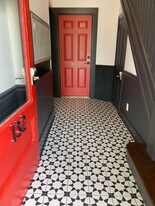 132 S Main St in Phoenixville, PA - Building Photo