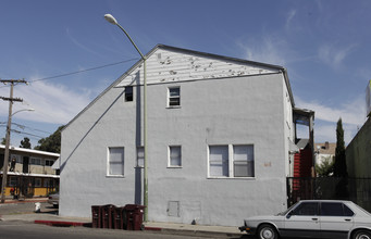 3002-3004 Foothill Blvd in Oakland, CA - Building Photo - Building Photo