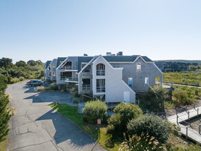 Rough Riders Landing Condominium in Montauk, NY - Building Photo - Building Photo