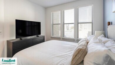 3351 Walton Dr in Corinth, TX - Foto de edificio - Building Photo