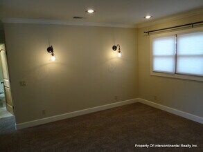 855 Flagstaff Ct in Ventura, CA - Building Photo - Building Photo