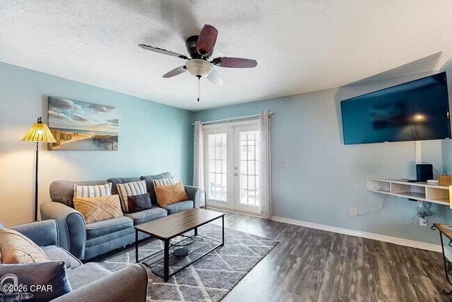 8013 Beach Dr in Panama City Beach, FL - Building Photo - Building Photo