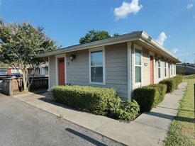 507 Houston St in Rosenberg, TX - Building Photo