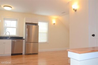 26 Putnam St-Unit -Apt 5 in Somerville, MA - Building Photo - Building Photo