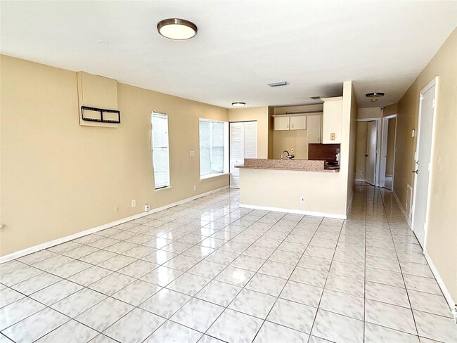 10400 Boynton Pl Cir in Boynton Beach, FL - Building Photo - Building Photo