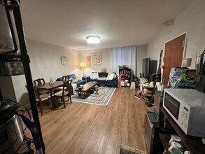 63 Selkirk Rd, Unit 1 in Boston, MA - Building Photo - Building Photo
