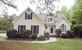 3401 W Wyndham Ln in Durham, NC - Building Photo