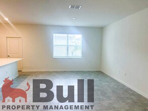 6033 Blissful St in Clermont, FL - Building Photo - Building Photo