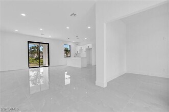 3315 67th St W in Lehigh Acres, FL - Building Photo - Building Photo