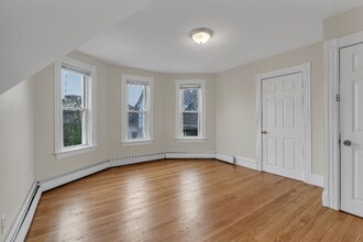 77 Vinton St in Providence, RI - Building Photo - Building Photo