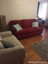 1615 Commonwealth Ave in Boston, MA - Building Photo