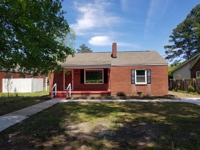 property at 1703 Peachtree St