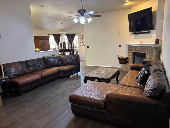 420 E 98th St in Odessa, TX - Building Photo - Building Photo