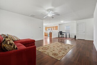 8300 Hartham Park Avenue in Raleigh, NC - Building Photo - Building Photo