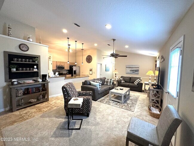 1624 Roberts Dr in Jacksonville Beach, FL - Building Photo - Building Photo