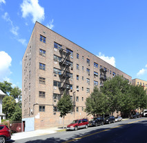 2545 Sedgwick Ave Apartments