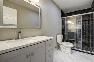 12111 Galva Dr in Dallas, TX - Building Photo - Building Photo