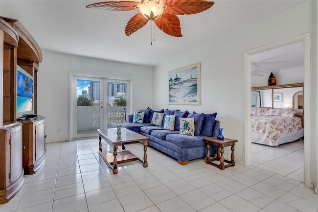 property at 320 S Surf Rd